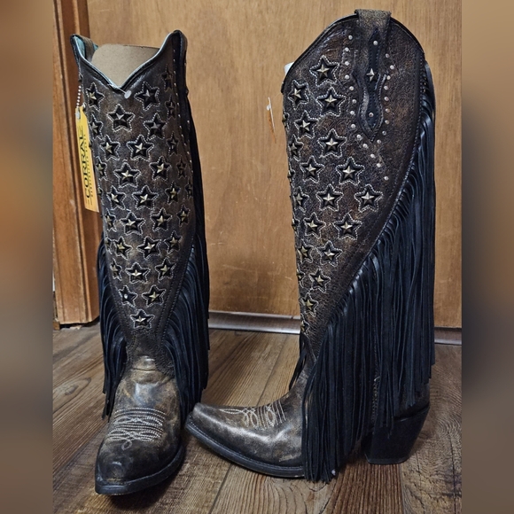 Corral Boots - Picture 2 of 6